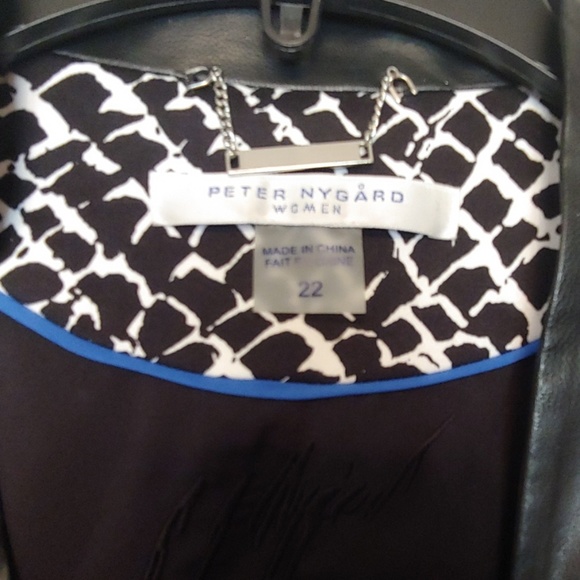 🌸EUC Peter Nygard Jacket🌸 - Picture 5 of 8